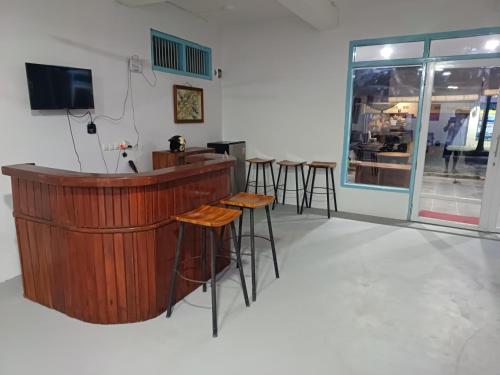 로비, 코모도 인다 호텔 (Komodo Indah Hotel) in 라부안 바조