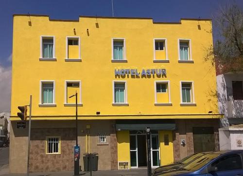 Ieeja, Hotel Astur in Guadalahara