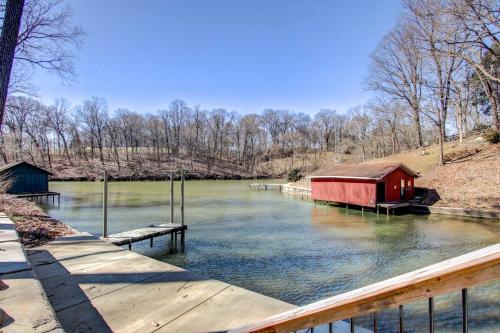 Waterfront Florence Home with Private Dock!