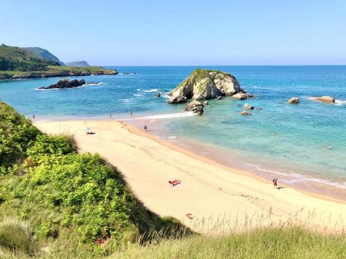 The Cliffs - Ortigueira Kalmak