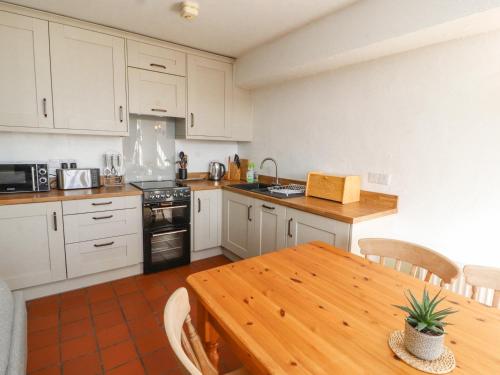 Mellfell Cottage - image 6