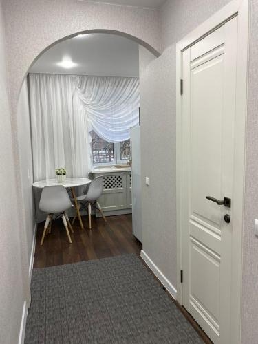 Люкс в центре Караганды, Karagandá (foto 7)