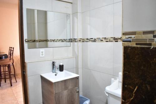 Bathroom, Apartament place cheap and chill 4 Hosted by OGstaysmx in Puerto Penasco