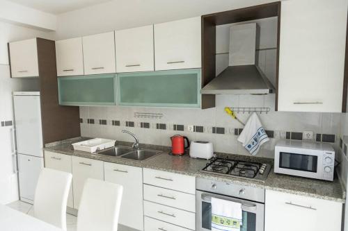 3 bedroom apt, Exterior POOL , Cidadela - LCGR, Praia (fotografie 7)