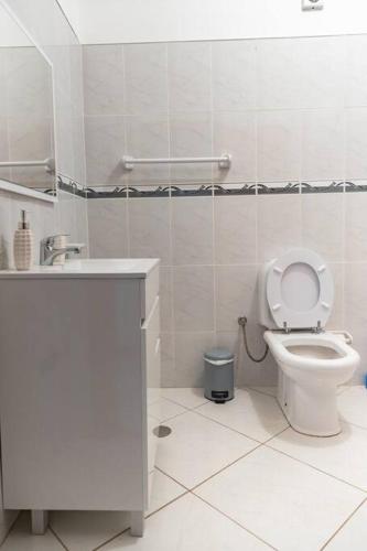 3 bedroom apt, Exterior POOL , Cidadela - LCGR, Praia (fotografie 8)