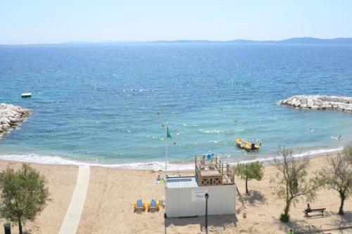 Les Jardins de Provence • Beau Rivage • Proche mer - Tap to explore photos