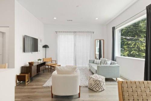 Deluxe 2-Bed Townhome close to everything! in Dallas, USA