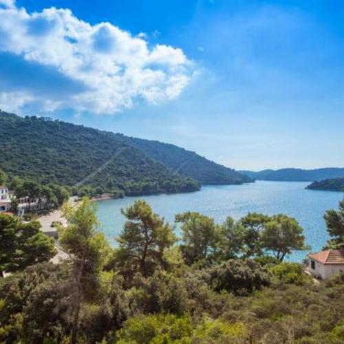 Apartments Bruna in Lastovo