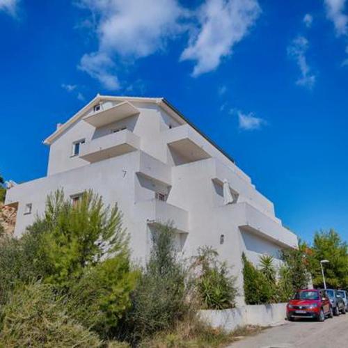  Apartments Bruna in Lastovo