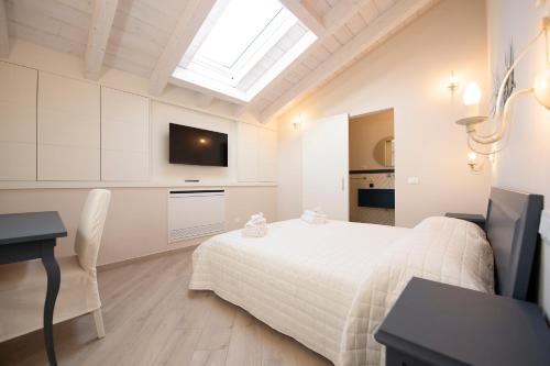 卡拉拉 Villino Micol camere a due passi dal mare 4星级 酒店 套房