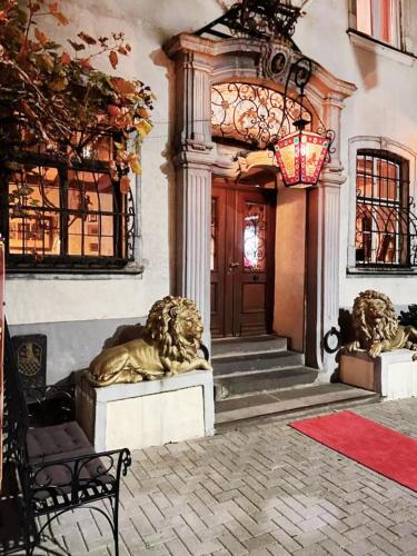 ทัศนียภาพภายนอกโรงแรม, Hotel zum Goldenen löwen in ซังท์ กัวล์