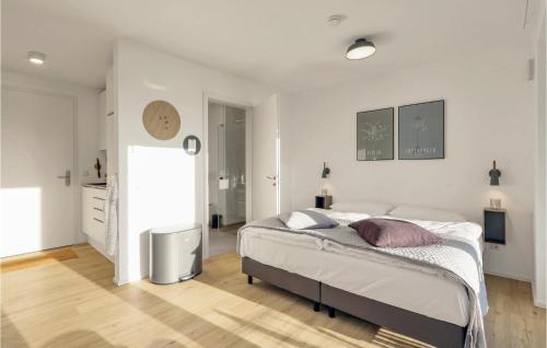0-Bedroom Apartment in Lembruch/Dummer See - image 6