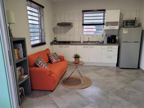 Seadmed, Local Willibrord Lodge in Willibrordus