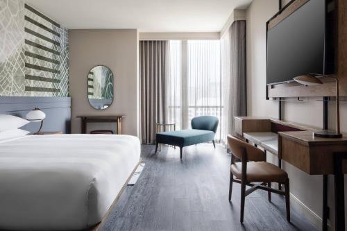 436634882 Marriott Dallas Uptown