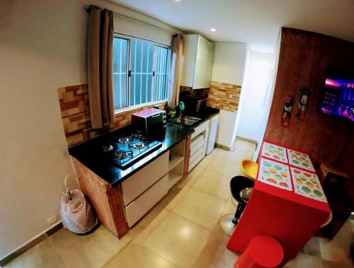 廚房, Pousada Ideal - Estúdios com Cozinha & Terraço Exclusivo - Suítes Econômicas (Pousada Ideal - Estudios com Cozinha & Terraco Exclusivo - Suites Economicas) in 佩里奎