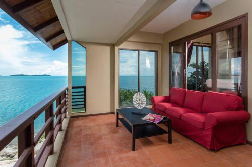 Ocean front executive