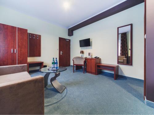 Hotel Chmielna Warsaw - image 5