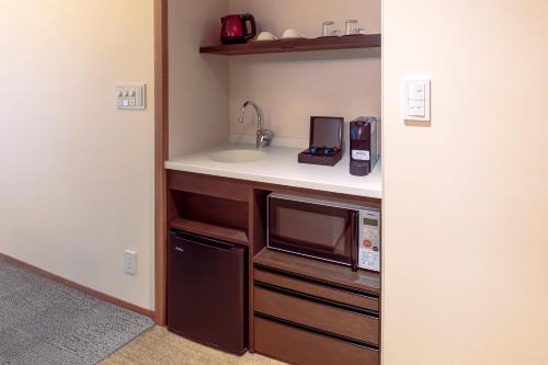 Deluxe Twin Room image 4