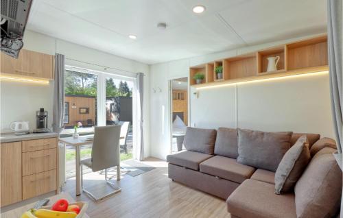 One-Bedroom Holiday Home