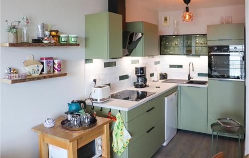 One-Bedroom Apartment in Wimereux - image 8