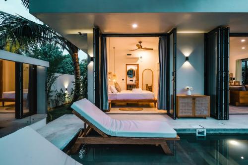 Three-Bedroom Villa sunset image 4