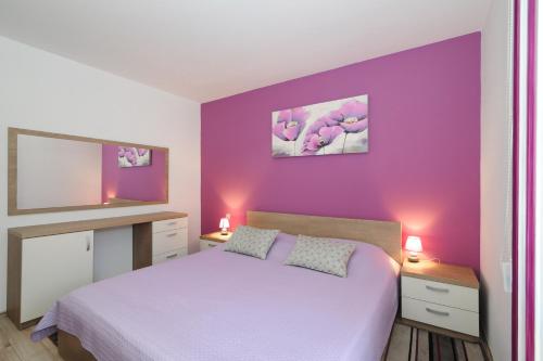 Apartment Orlović Old Town - image 12