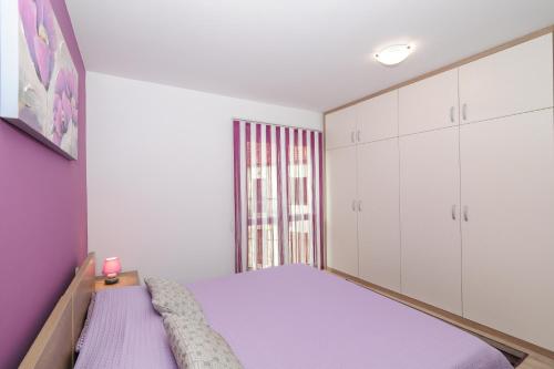 Apartment Orlović Old Town - image 8