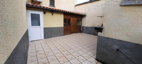 Maison au calme avec terrasse, climatisé