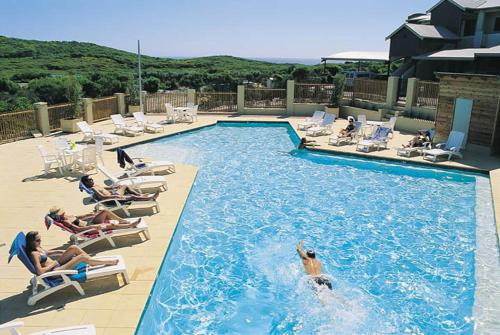마가렛 비치 리조트 & 마가렛 리버 비치 아파트먼트 - 수영장