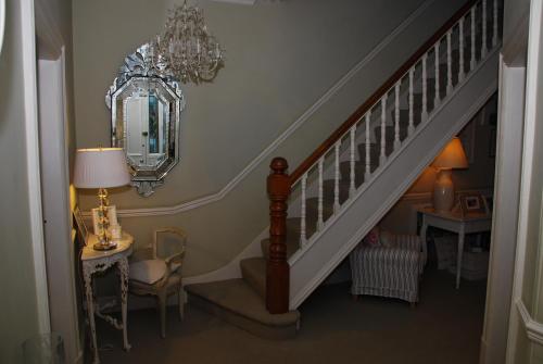 Springdale Guest House - image 7