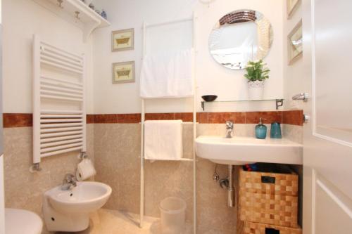 City Apartments San Marco - image 7