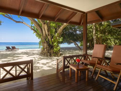Beach Villa image 3