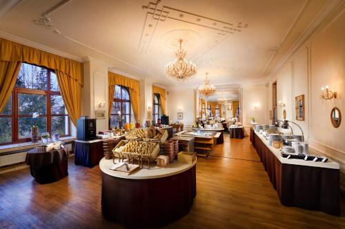 Ételek és italok, Grand Hotel Praha in Tatranska Lomnica