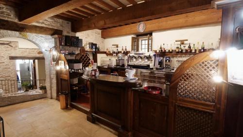 Borgo de' Varano by Hotel I Duchi 2