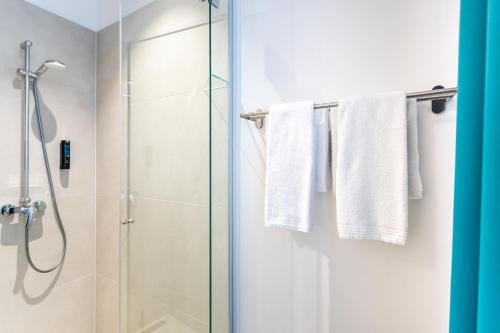 City Rooms Hotel - image 10