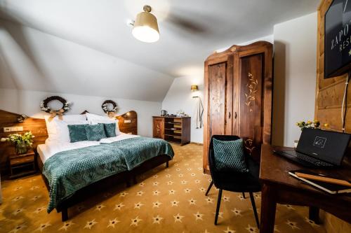 Zapotoczny Residence - Accommodation - Ząb