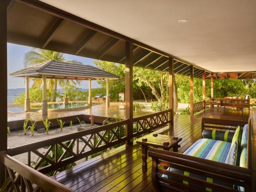 المرافق, Royal Island Resort Maldives in با أتول