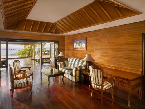 Family Suite with Pool  image 5