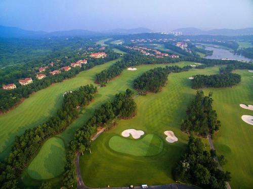 Suning Zhongshan Golf Resort