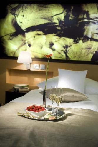 1 queen bed