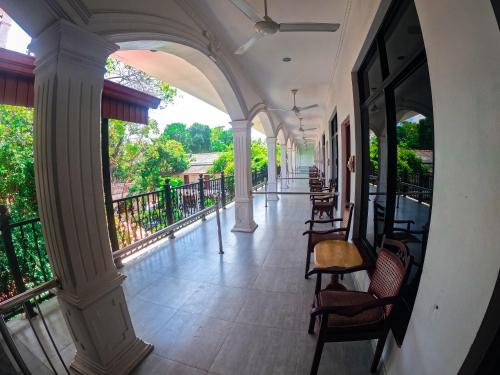 Centauria City Hotel - 정원