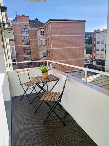 Colindres centro, wifi free, mascotas, ideal niños y teletrabajo - Apartment - Colindres