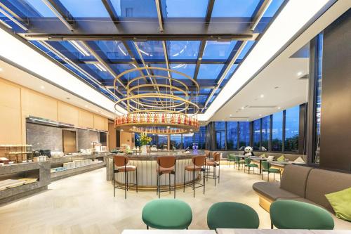 成都太古里春熙路地铁站亚朵X酒店 Atour X Hotel – Chengdu, IL