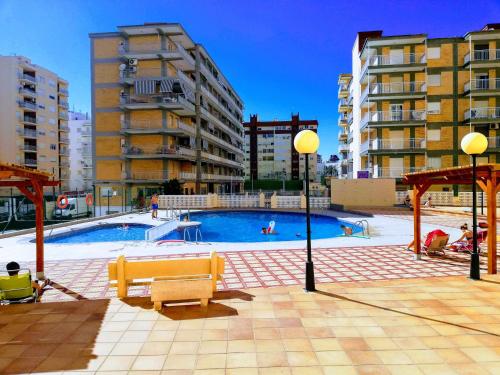  Apartamentos Infante Primera Linea - Solo Familias Serviplaya, Unterkunft in Playa de Gandia