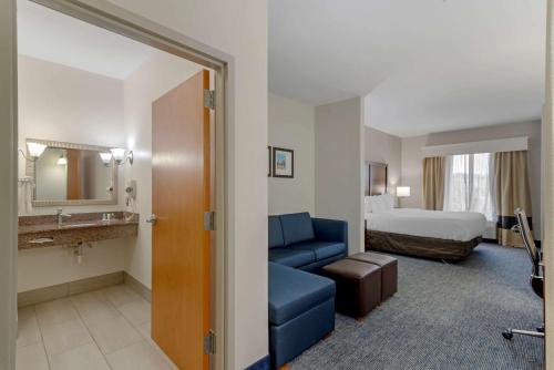 Comfort Suites Stockbridge