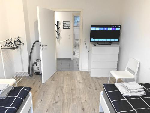 # VAZ Apartments WU13 für Monteure Küche, TV, WLAN, Parkplatz, Autobahnähe