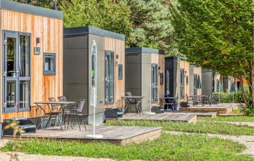 One-Bedroom Holiday Home