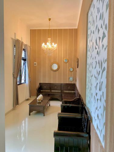 Prime House Muntilan in Banyubiru