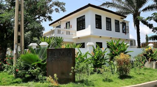 Olma Colonial Suites