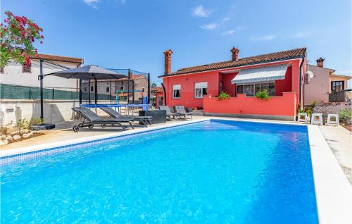 Nice home in Marcana with 3 Bedrooms, WiFi and Outdoor swimming pool - Marčana